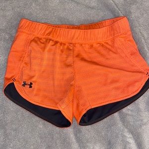 Women’s small under armor shorts